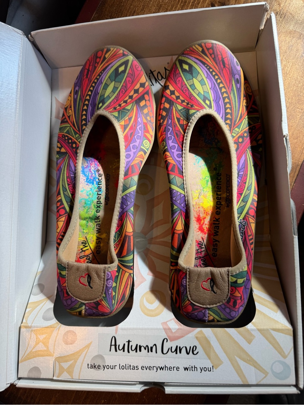 Arcopedico lolita artist Edition Women's Multicolor Flats. Size 39=8/8.5 In Box